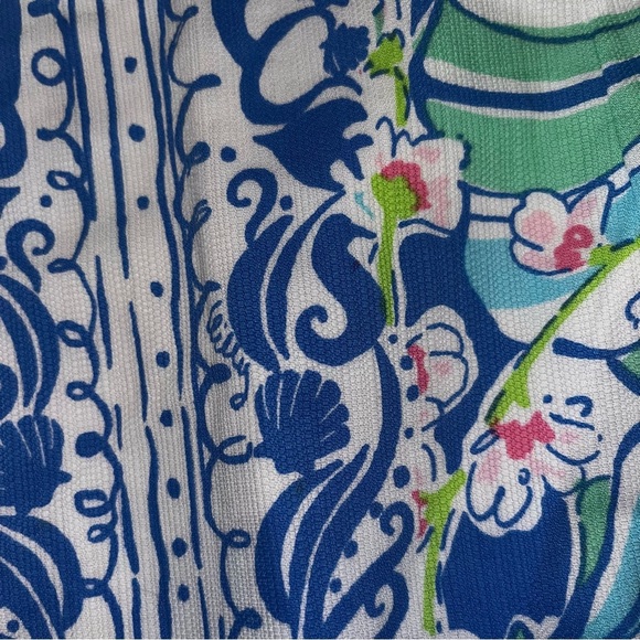 Lilly Pulitzer Cathy Shift Dress in Bay Blue Coasting Engineered Shells - Picture 4 of 5